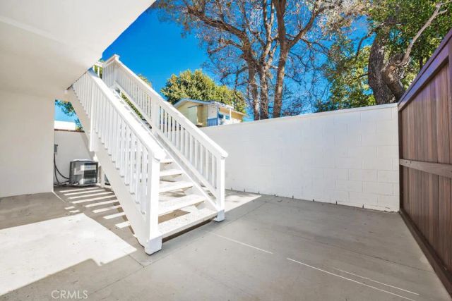 557 N Olive Street D, Orange, CA 92867