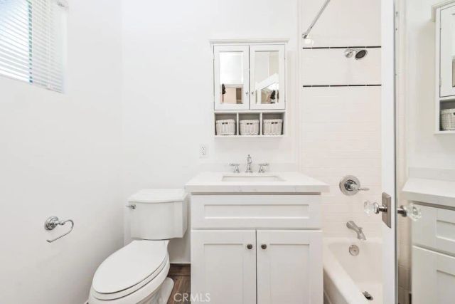 557 N Olive Street D, Orange, CA 92867