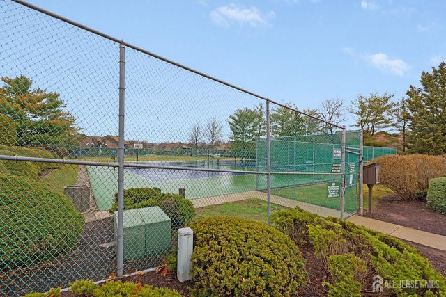 29 Westgate Drive, Edison, NJ 08820