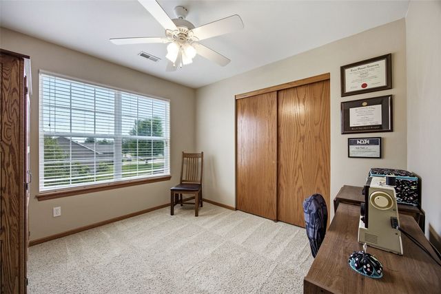 3018 27th Street SW, Cedar Rapids, IA 52404