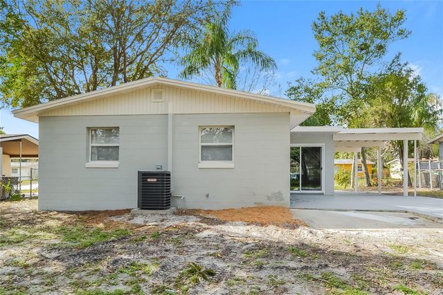 1070 EMERALD DRIVE, Mount Dora, FL 32757