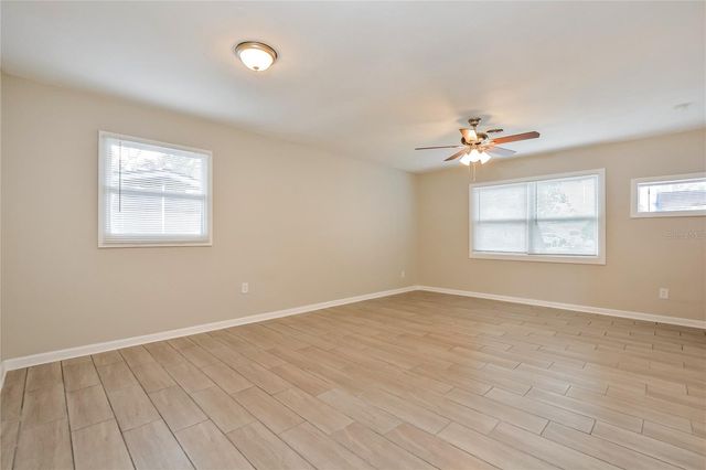 1070 EMERALD DRIVE, Mount Dora, FL 32757