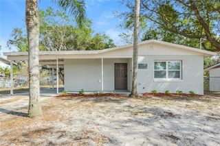 1070 EMERALD DRIVE, Mount Dora, FL 32757