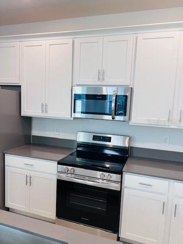 2639 CANDIED APPLE ALLEY, Kissimmee, FL 34744