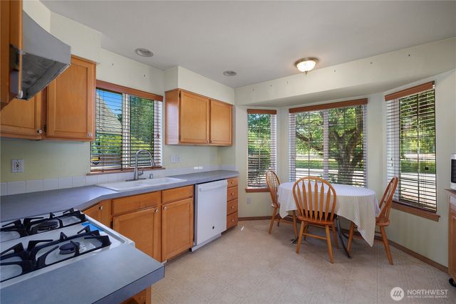 2722 29th Avenue SW, Tumwater, WA 98512