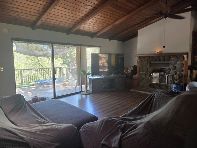 595 Valley Ridge Ct, Auburn, CA 95603