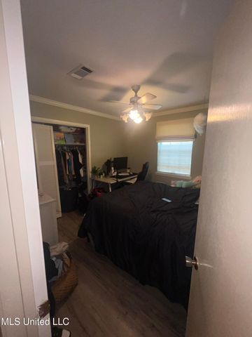 102 Earhart Drive, Natchez, MS 39120