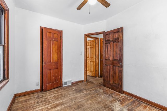 1822 Nevada Avenue E, Saint Paul, MN 55119