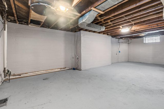 1822 Nevada Avenue E, Saint Paul, MN 55119