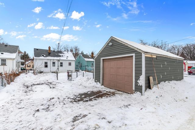 1822 Nevada Avenue E, Saint Paul, MN 55119