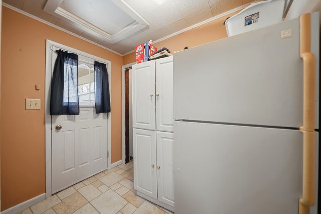 1307 Sinnissippi Park Road, Sterling, IL 61081