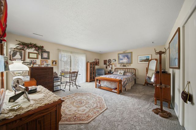 1307 Sinnissippi Park Road, Sterling, IL 61081