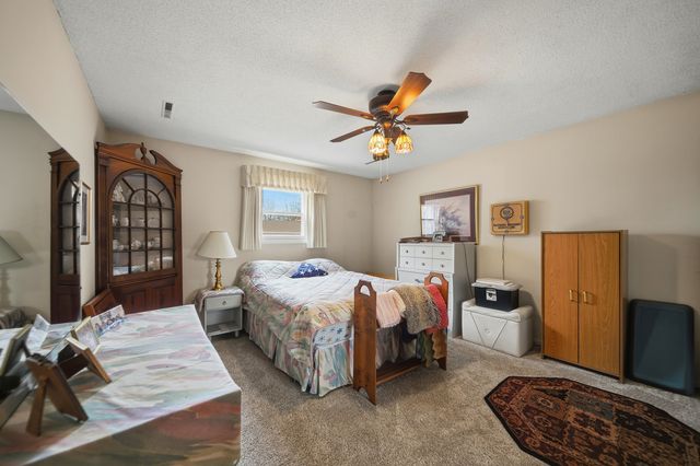 1307 Sinnissippi Park Road, Sterling, IL 61081