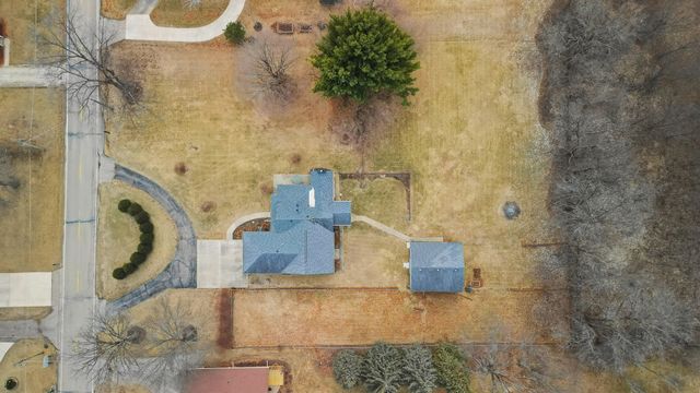 1307 Sinnissippi Park Road, Sterling, IL 61081