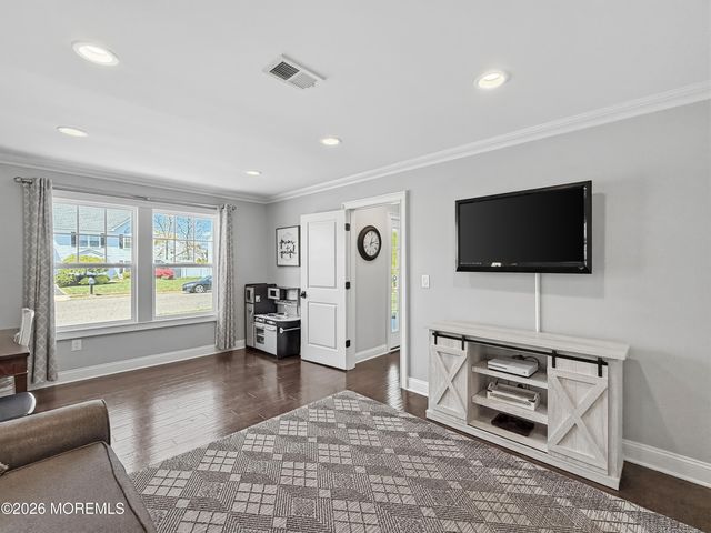 92 Cascades Avenue, Howell, NJ 07731