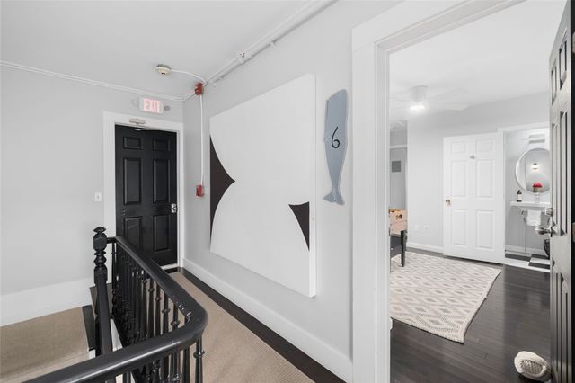 28 Weaver Avenue, Newport, RI 02840