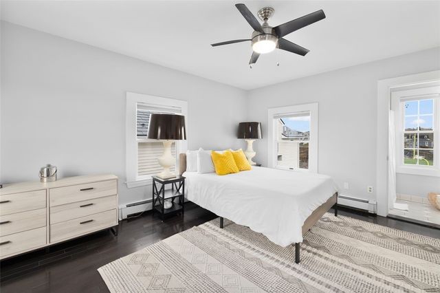 28 Weaver Avenue, Newport, RI 02840