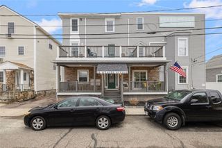 28 Weaver Avenue, Newport, RI 02840
