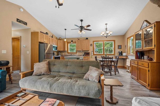 W6380 COUNTY RD K, Amberg, WI 54102