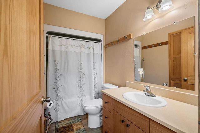 W6380 COUNTY RD K, Amberg, WI 54102