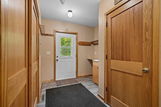 W6380 COUNTY RD K, Amberg, WI 54102