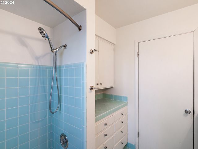 3911 Ne KILLINGSWORTH St 7, Portland, OR 97211