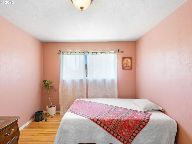 3911 Ne KILLINGSWORTH St 7, Portland, OR 97211