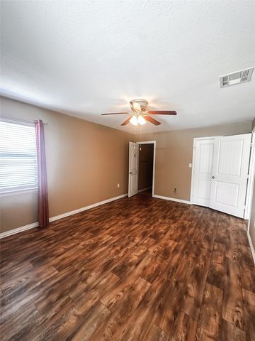 316 Wallace Street, Athens, TX 75751