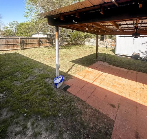 316 Wallace Street, Athens, TX 75751
