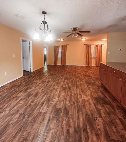 316 Wallace Street, Athens, TX 75751