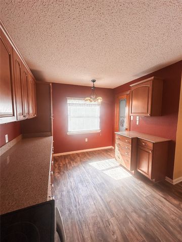316 Wallace Street, Athens, TX 75751