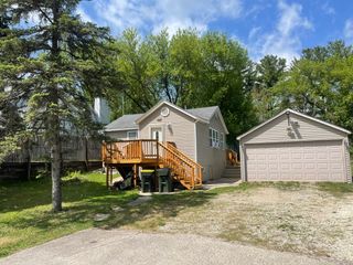 31750 N Darrell Road, Lakemoor, IL 60051