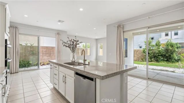 133 Masterpiece, Irvine, CA 92618