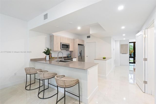 5505 W Oak Way 5505, Dania Beach, FL 33314