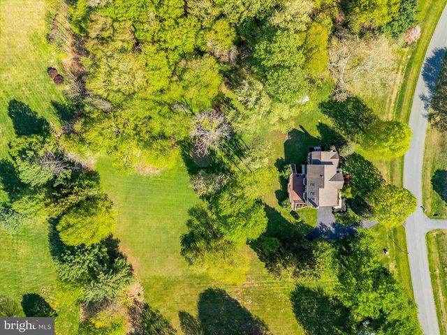 7913 BRIARHEATH CT, Gaithersburg, MD 20882