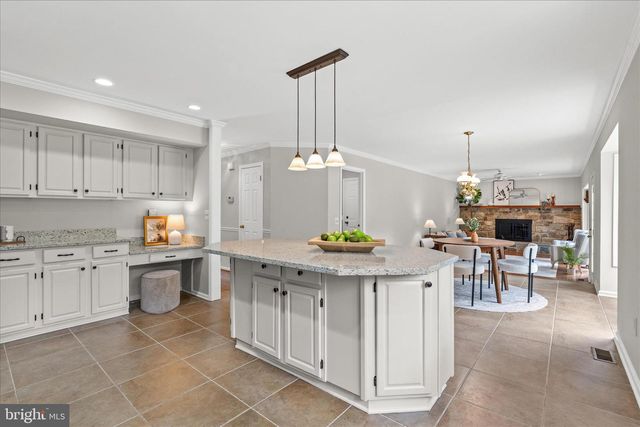 7913 BRIARHEATH CT, Gaithersburg, MD 20882