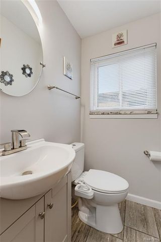 35185 Marina Drive, Sterling Heights, MI 48312