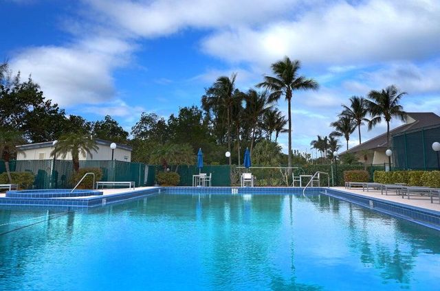 500 Ocean Trail Way 409, Jupiter, FL 33477