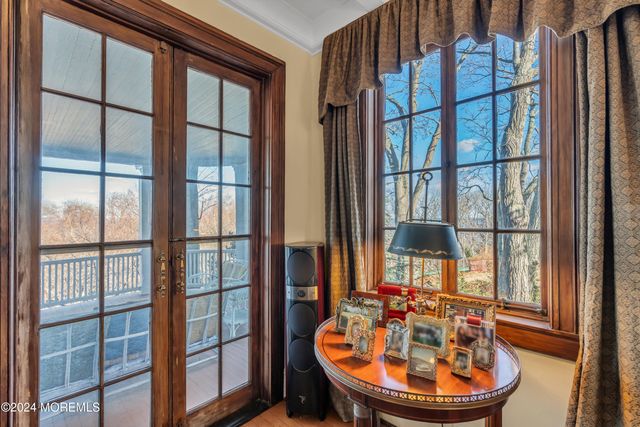44 W Twin Road, Highlands, NJ 07732