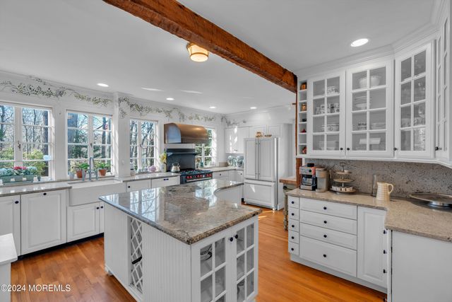 44 W Twin Road, Highlands, NJ 07732