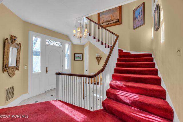 44 W Twin Road, Highlands, NJ 07732