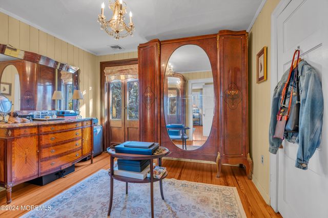 44 W Twin Road, Highlands, NJ 07732