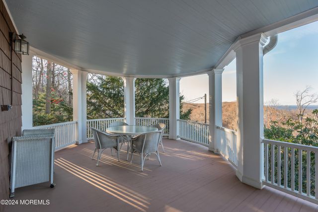 44 W Twin Road, Highlands, NJ 07732
