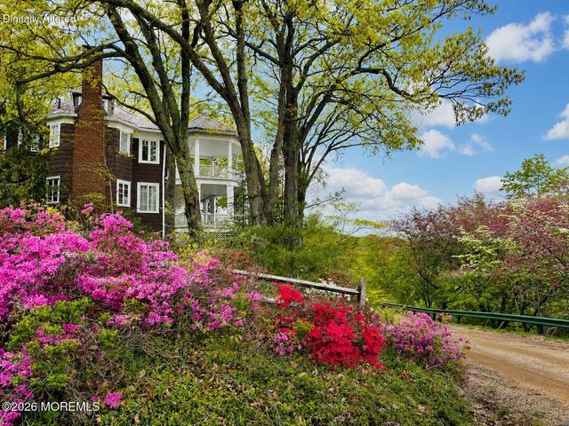 44 W Twin Road, Highlands, NJ 07732