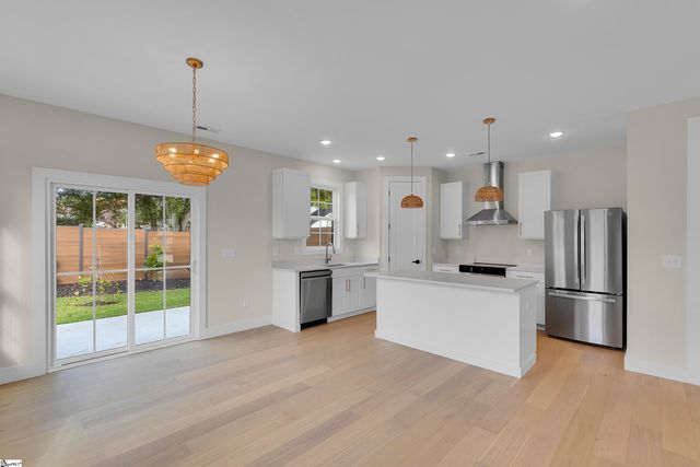 8 Taverly Drive, Greenville, SC 29605