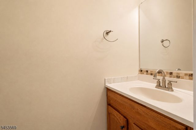 3003 North Oaks Boulevard, North Brunswick Twp., NJ 08902