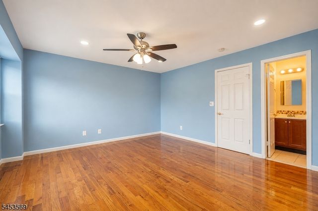 3003 North Oaks Boulevard, North Brunswick Twp., NJ 08902