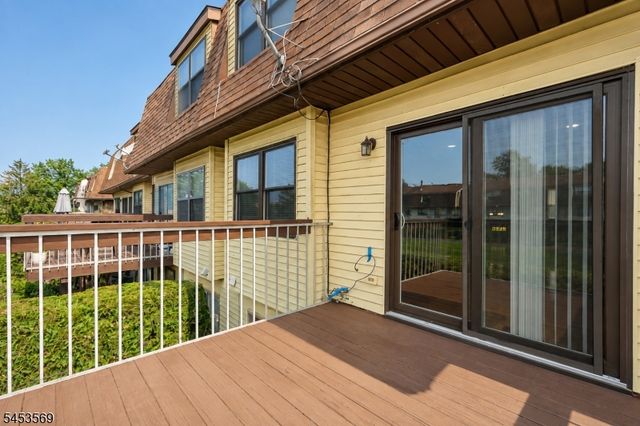 3003 North Oaks Boulevard, North Brunswick Twp., NJ 08902