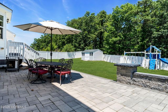 15 Christopher Drive, Howell, NJ 07731