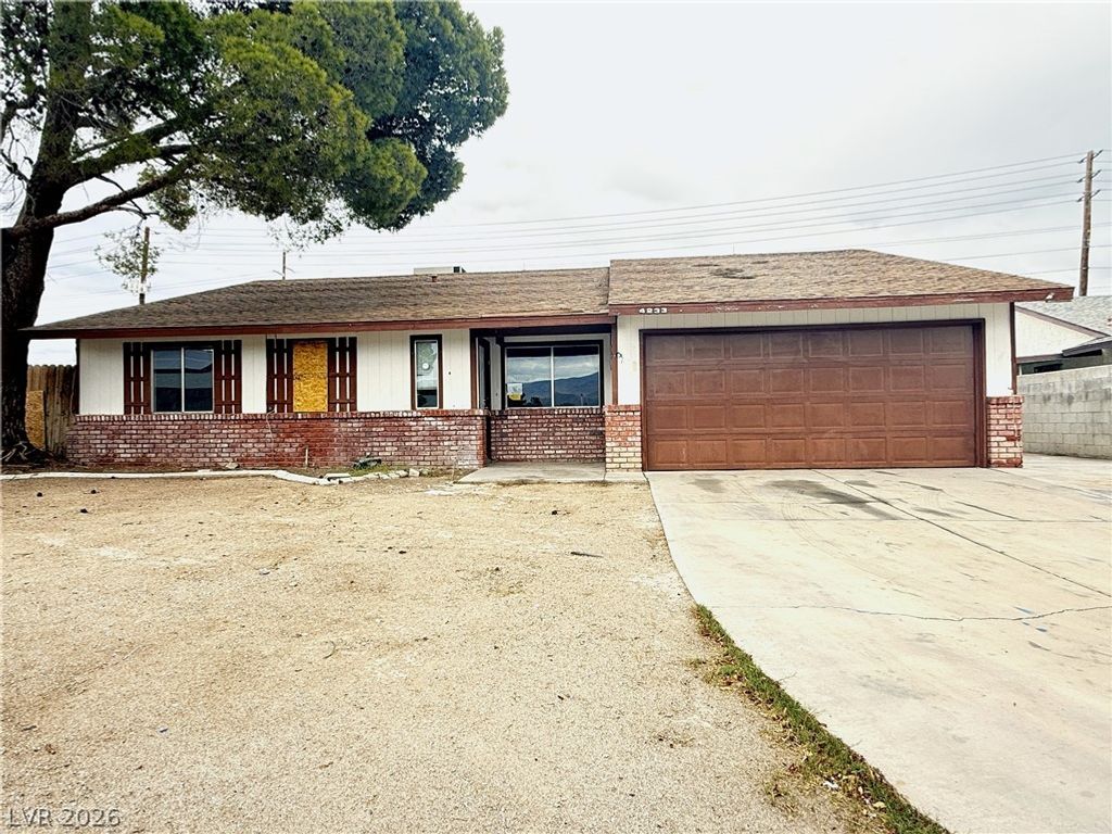 4233 Kensington Way, Las Vegas, NV 89108 — exterior